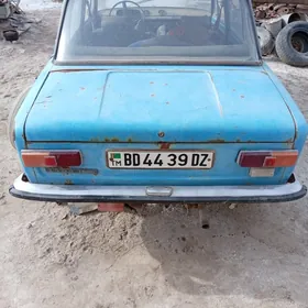 Lada 2104 1986