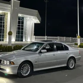 BMW E39 2002