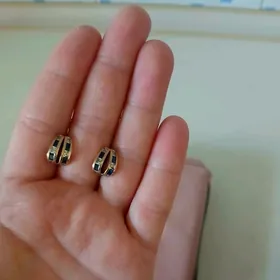 gyzyl caga gulakhalka