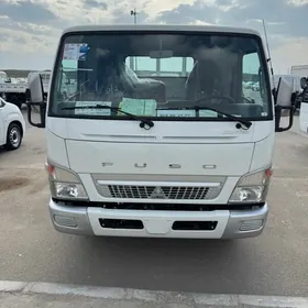 Mitsubishi Canter 2025