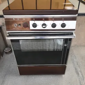 Газовая плита.