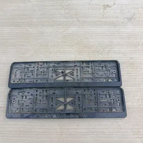 Mercedes-Benz Podnomernik