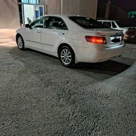 Toyota Camry 2010