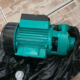 Насос новый