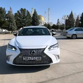Lexus ES 350 2021