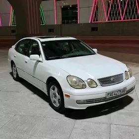 Lexus GS 2000