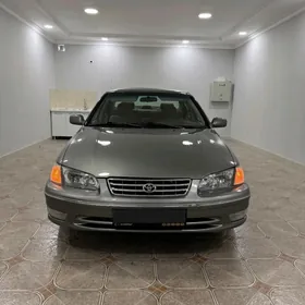 Toyota Camry 1998