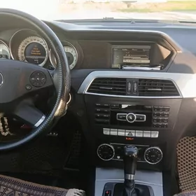 Mercedes-Benz C36 AMG 2012