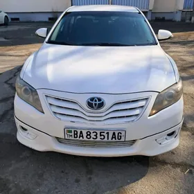 Toyota Camry 2010