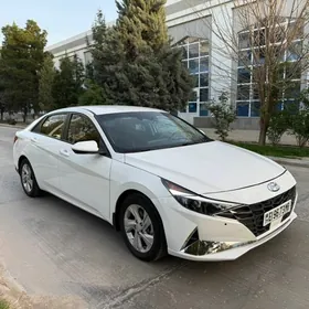 Hyundai Elantra 2021