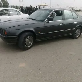 BMW E34 1990