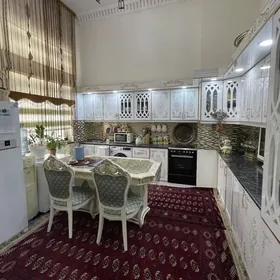 ЭЛИТКА ПОДВОЙСКАЯ 4 КОМНАТЫ