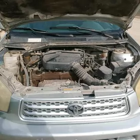 Toyota RAV4 2001