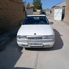 Opel Vectra 1990