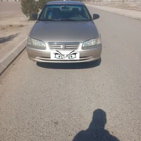 Toyota Camry 2001