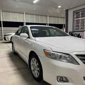 Toyota Camry 2010