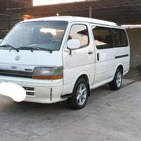 Toyota Hiace 1990