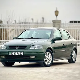 Opel Astra 2004