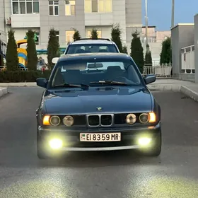 BMW 525 1989