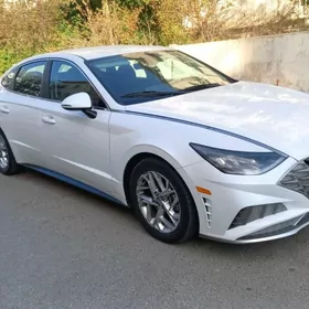 Hyundai Sonata 2022