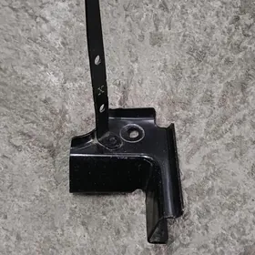 22 corolla  крепление аккумуля