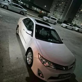 Toyota Camry 2012
