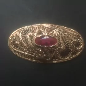 тавус. брошка