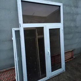 antrasit aýnaly penireler