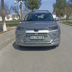 Toyota Grand Highlander 2024