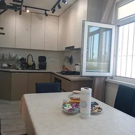 3х Комнатная 30мкрн