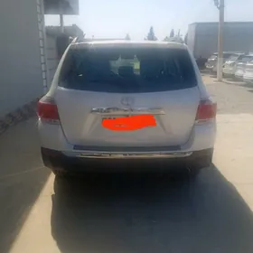 Toyota Highlander 2012