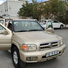 Nissan Pathfinder 2001