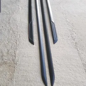 Corolla 2020-2025y moldnik