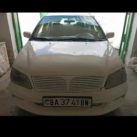 Mitsubishi Lanser 2002