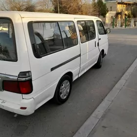 Toyota Hiace 2008