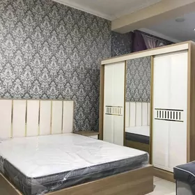 Garnatur spalny mebel