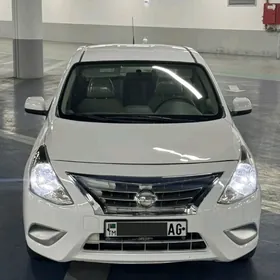 Nissan Sunny 2023