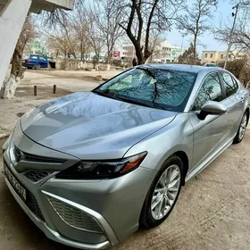 Toyota Camry 2022