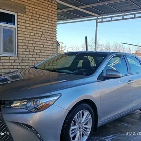 Toyota Camry 2016