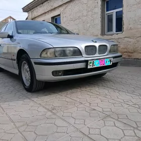 BMW E39 1996
