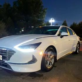 Hyundai Sonata 2021
