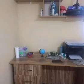 Письменный стол