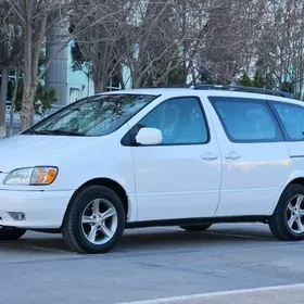 Toyota Sienna 2001