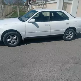 Toyota Camry 1995