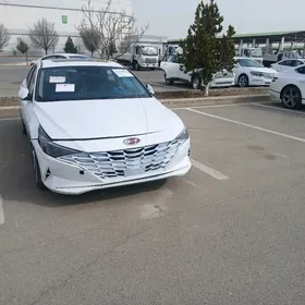 Hyundai Elantra 2021