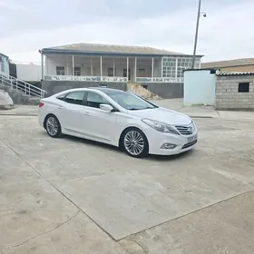 Hyundai Azera 2011