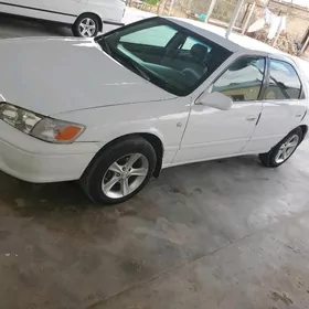 Toyota Camry 1999