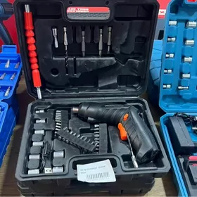 шуруповерт