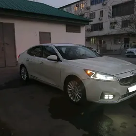 Kia Cadenza 2017