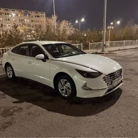 Hyundai Sonata Hybrid 2020